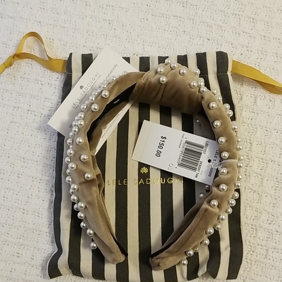 🎀 Lele Sadoughi Desert Tan Velvet Knot Headband - Picture 4 of 9